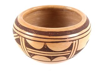 Hopi Polychromal Painted Pottery Bowl c. 1900-