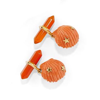 A 18K yellow gold, coral and corniola cufflinks, with certificate