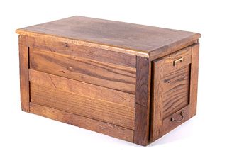 Mid 1900s Quarter Sawn Oak File Cabinet