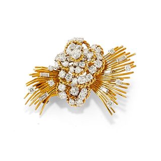 Mauboussin - A 18K two-color gold and diamond brooch, Mauboussin