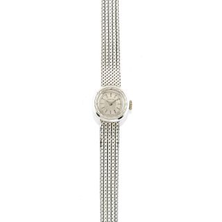 Longines - A 18K white gold lady's wristwatch, Longines
