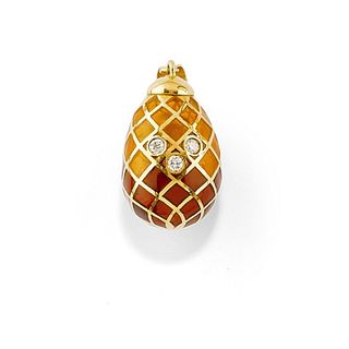 A 18K yellow gold, enamel and diamond pendant