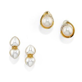 Two pairs of 18K two-color gold, mabè pearl and diamond earrings