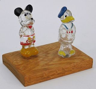 C.1950 Disney Mickey Mouse Donald Duck Lightbulbs