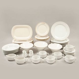 Open tableware service. 20th century. Porcelain. Different brands. Some Sir Winston Churchill. Pieces: 46.