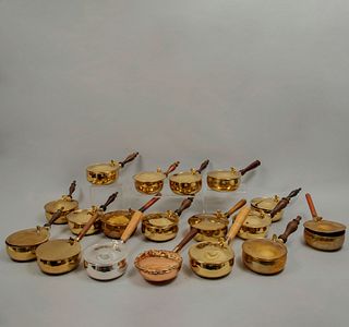 Lot of 18 brass dishes. Various origins and designs. 20th century. Made in gold and silver metal, wood. 3.5 x 5" (9 x 13 cm)