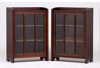 Pair Charles Stickley Short One-Door Bookcases c1910