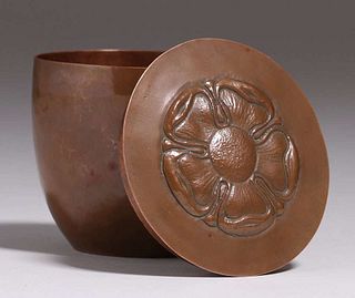 Boston Arts & Crafts Hammered Copper Box c1905
