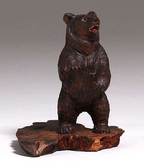 Arts & Crafts Hand-Carved Standing Grizzly Bear c1910