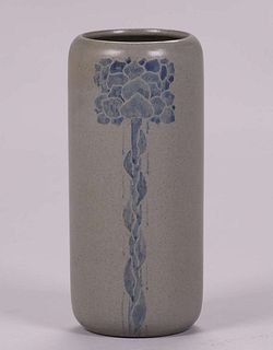 Marblehead Pottery Arthur Baggs Vase c1910