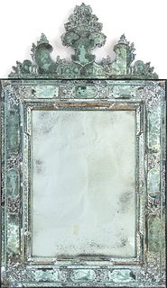 MURANO MANIFACTURING, 19th CENUTRY - Large mirror entirely covered in Murano glass with oval and rectangular mixtilinear plates engraved with female f