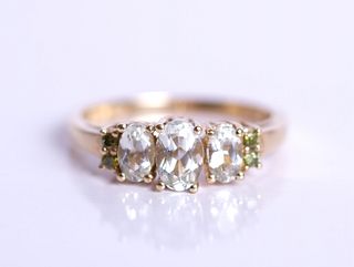 10K Yellow Gold & Diamond Ring, Size 7