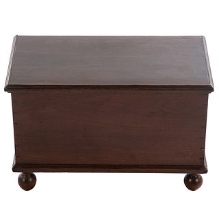 American Country Walnut Miniature Blanket Chest