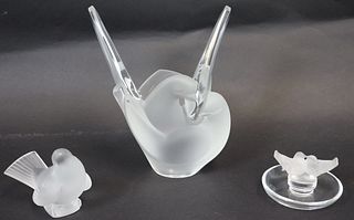Lalique France Grouping Of 3 Doves.