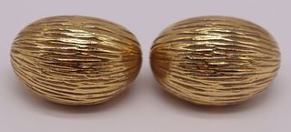 JEWELRY. Pair of 18kt Gold Ear Clips.