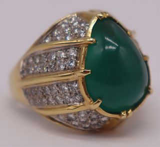 JEWELRY. 18kt Gold, Emerald and Diamond Ring.