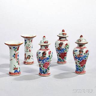 Miniature Qianlong Porcelain Five-piece Famille Rose-decorated Garniture