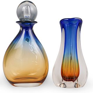 (2 Pc) Art Glassware Pair