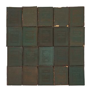 LOTE DE LIBROS MINIATURA DE LA SERIE LITTLE LEATHER. 10 X 8 cm. Piezas: 20.