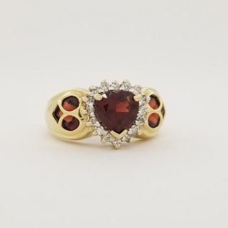 10K Gold Red Garnet Heart Shaped Ring