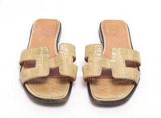 Hermes "Oran" Leather Sandals, Size 37