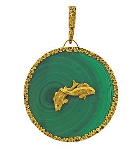 1970s 18k Gold Malachite Fish Pendant 