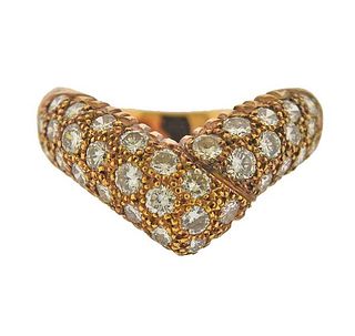 18k Gold Diamond V  Ring 