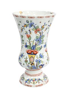 A LARGE TIN-GLAZED EARTHENWARE VASE, painted with
