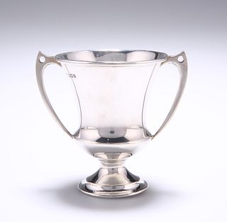 A SMALL GEORGE V SILVER TWO-HANDLED CUP, by Henry
