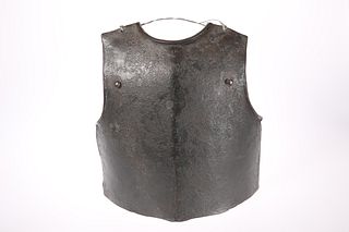 AN ENGLISH CIVIL WAR PERIOD BREAST PLATE, with ra