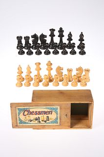 A VINTAGE FRENCH WOODEN "CHESSMEN" CHESS SET, com