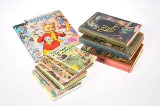 A QUANTITY OF CHILDRENS ANNUALS, 1960-70s, includ