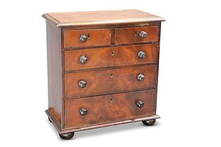 A VICTORIAN MAHOGANY MINIATURE CHEST OF DRAWERS, 