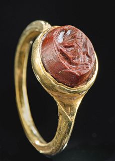 Roman 18K+ Gold & Jasper Intaglio Ring, 3.1 g