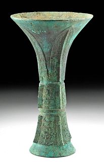 Chinese Late Shang Bronze Vessel (Gu)