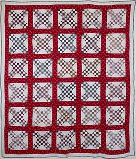 19th Century Geometric Patchwork Quilt with Horseshoe Red Printed Fabric Grid
