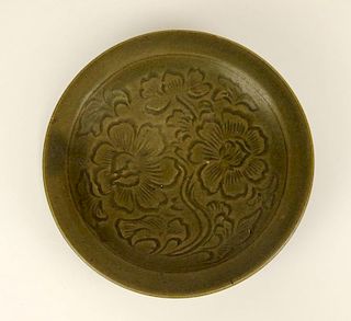 20th Century Chinese Yaozchou-style Celadon Porcelain Lower Dish Plate with Incised Peonies