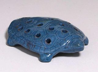 Peters & Reed Blue Turtle Flower Frog c1920