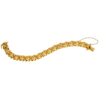 Bracelet in 18k gold. Weight: 24.1 g. Length: 6.6"