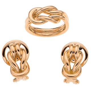 Set of ring and pair of earrings in 18k yellow gold. TANE. Weight: 23.6 g. Ring size: 5 ¾