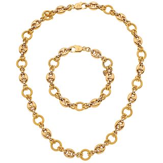 Set of choker and bracelet in 18k yellow gold. Weight: 47.0 g