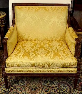Early to Mid 20th Century French Carved Beechwood Marquise Chair