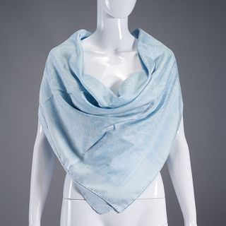Hermès "Rencontre Oceane" 90 cm silk scarf