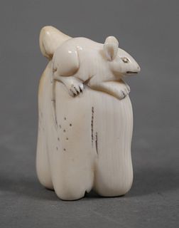 Antique Japanese Ivory Rat Netsuke