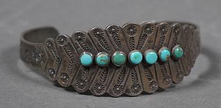 NAVAJO Sterling Silver Turquoise Cuff Bracelet