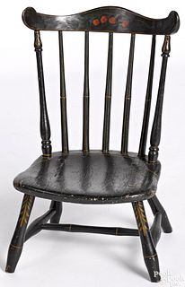 Pennsylvania child's fanback Windsor chair