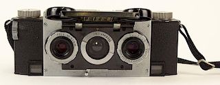 Vintage Stereo Realist Camera in Case