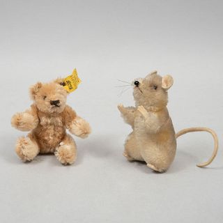 Lot of 2 toys. Germany. 20th century. Steiff. Plush toy. Consists of: bear and mouse. One with brand button and label.