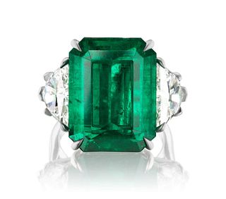 15.38ct Colombian Emerald And 4.94ct Diamond Ring