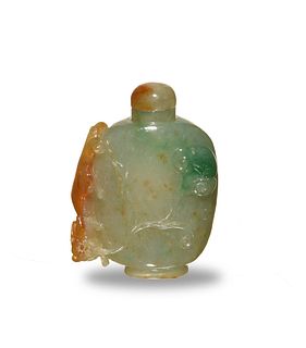 Chinese Jadeite Snuff Bottle with Chilong, 19th Century